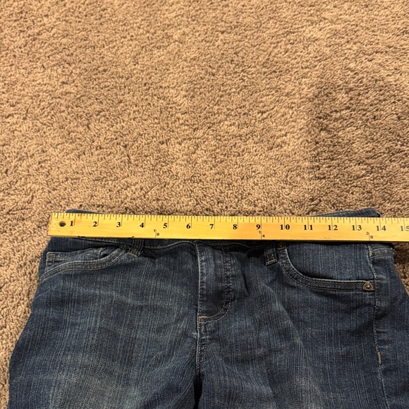 Kut from the Kloth Dark Blue Catherine Boyfriend Short Jeans SZ 2 rolled hem - Picture 6 of 7